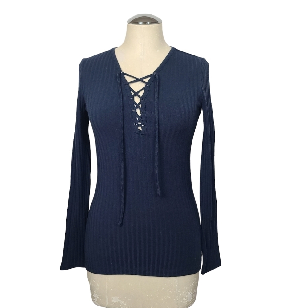 Romeo + Juliet Couture Blue Criss Cross Lace Long Sleeves Shirt S